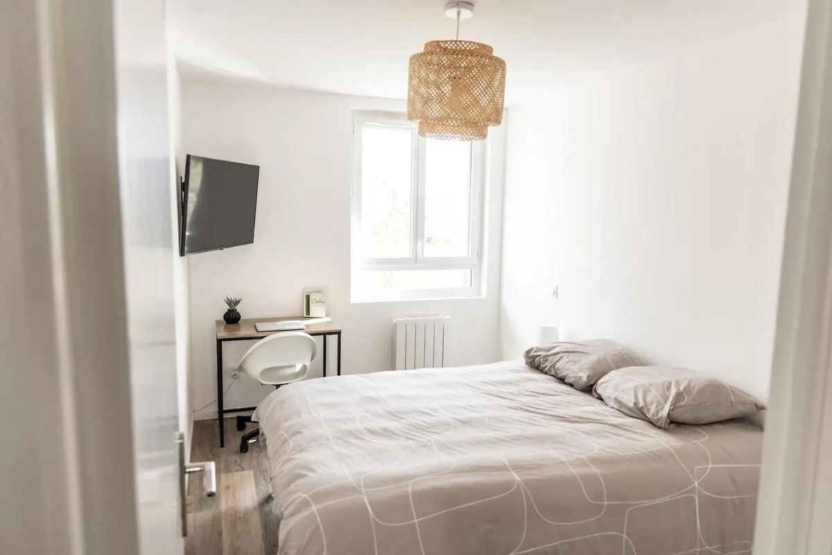 Les Chambres D'Arnaud - Appartement Partage De 3 Chambres Toulouse 0*,  France